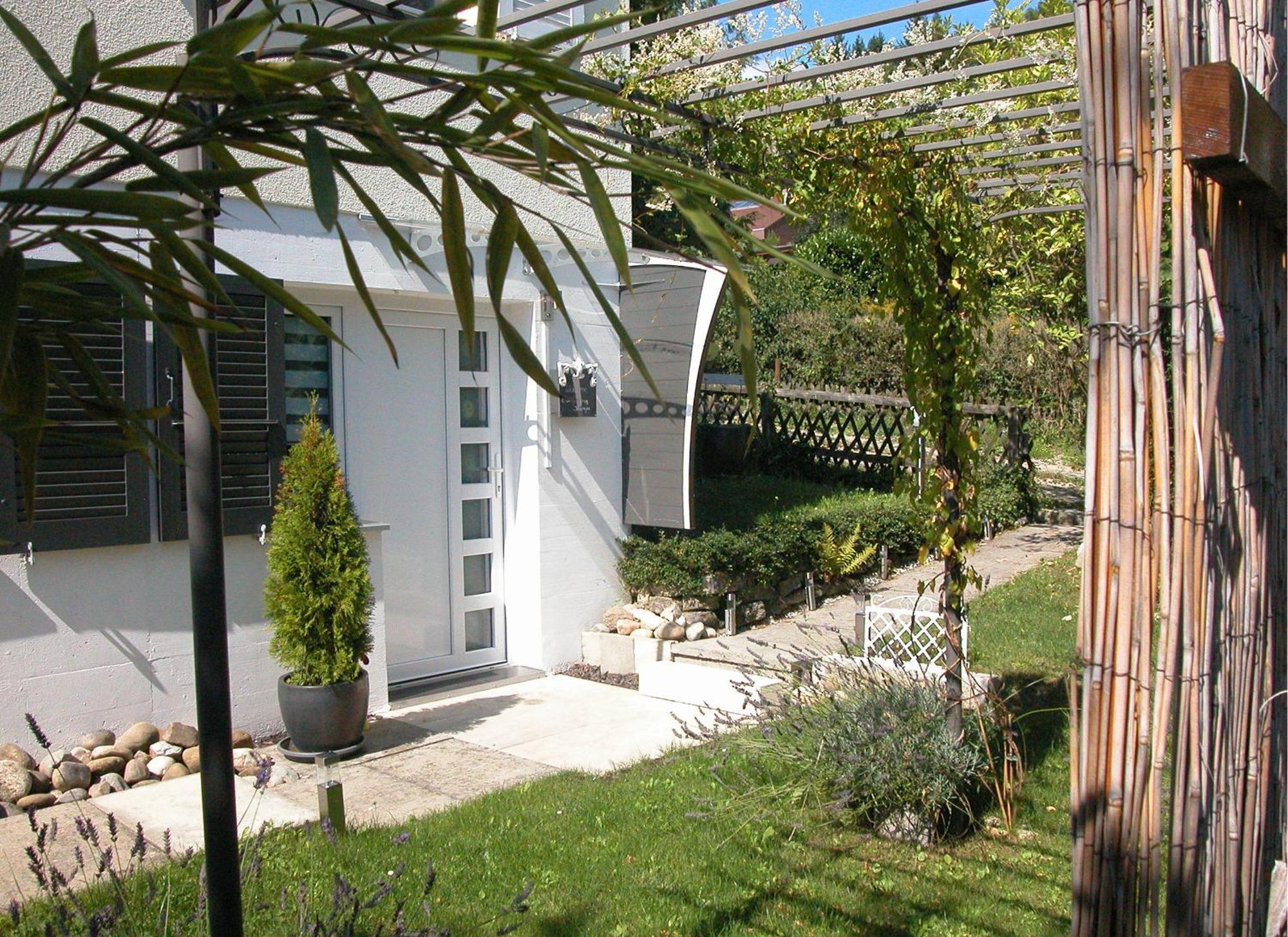 Joline Private Guest Apartment Just Feel At Home Jens Экстерьер фото